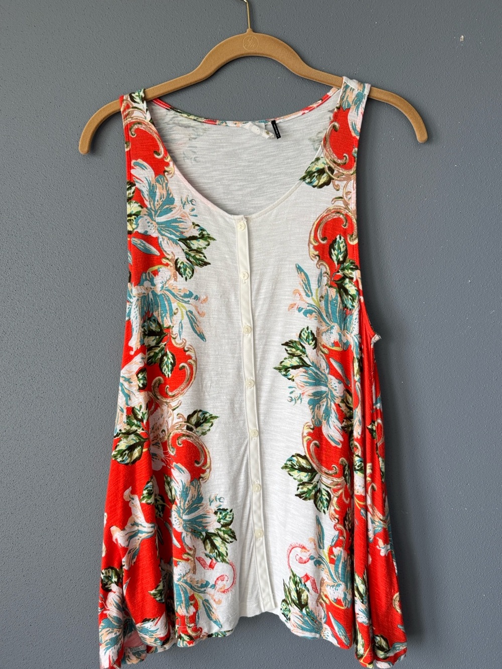 Anthropologie Akemi & Kin Botanical Gardenia Swing Tank Top S